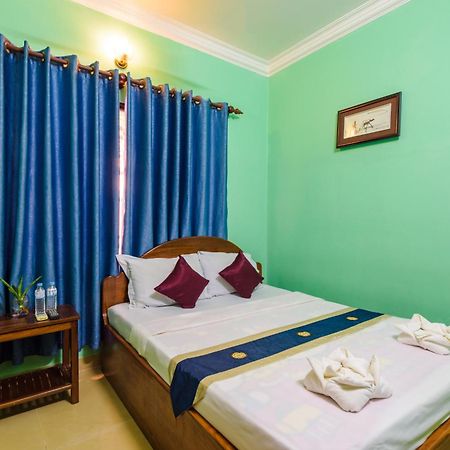 Happy Heng Heang Guesthouse Siem Reap Ngoại thất bức ảnh